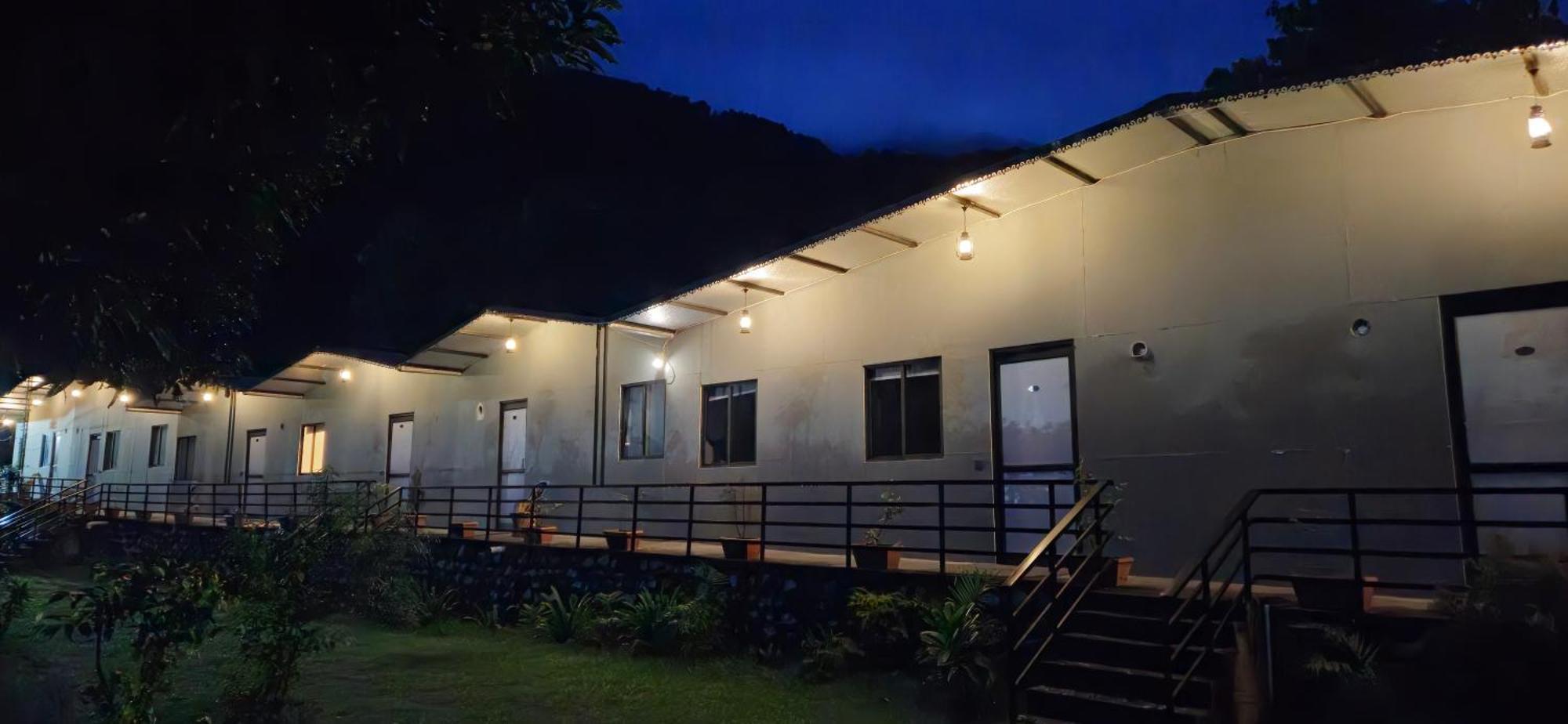 Isol Nature Resort Risikés Kültér fotó